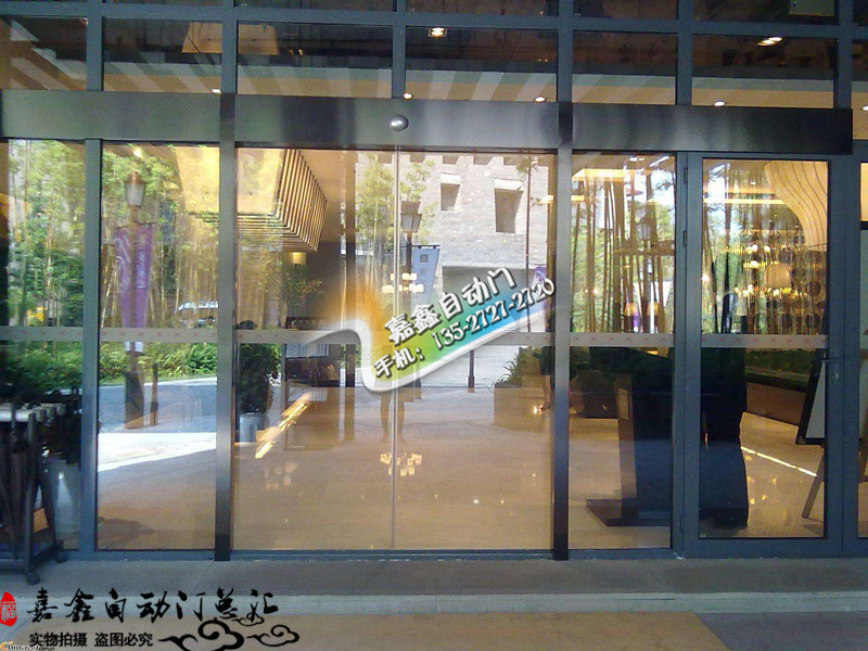 电动铁艺门长处剖析