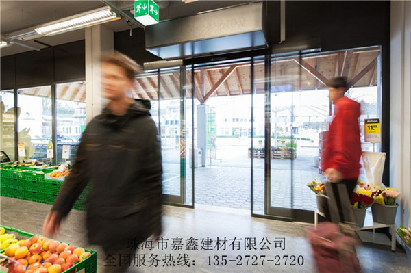 空间创意:巧用玻璃隔墙和推拉门